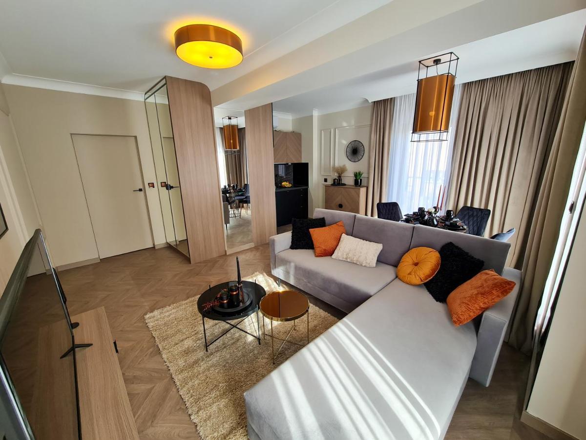 Apartamenty Hallera 4 Jarocin Exteriör bild
